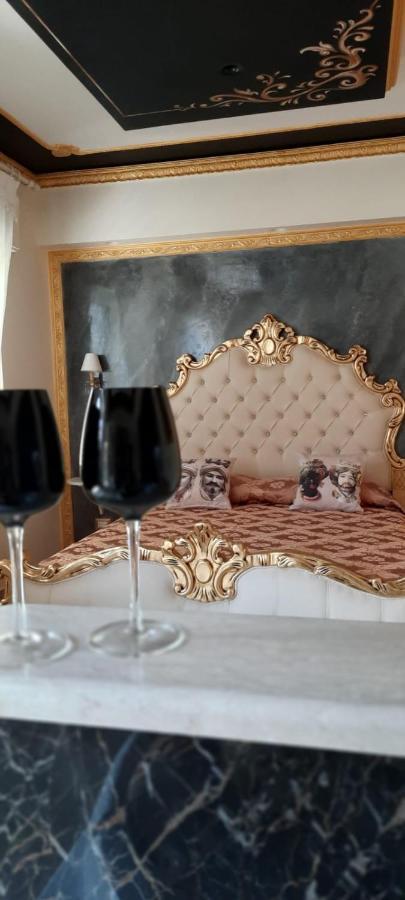 מצאו Mare Nostrum Luxury Suite מראה חיצוני תמונה