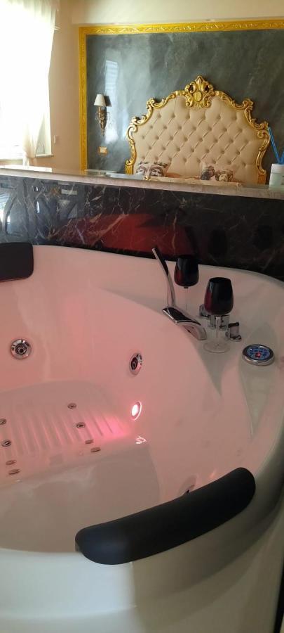 מצאו Mare Nostrum Luxury Suite מראה חיצוני תמונה